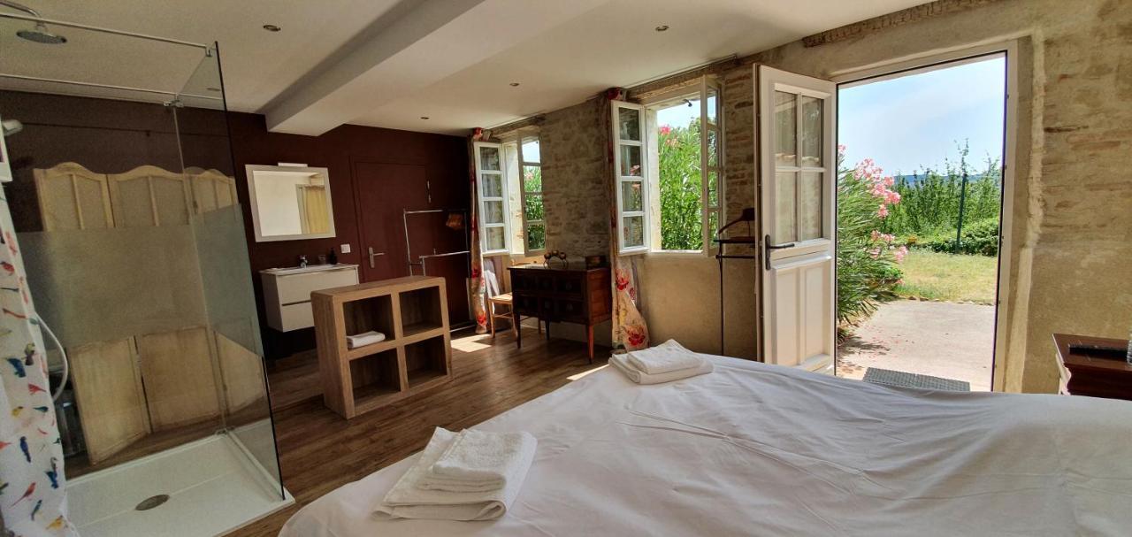 Domaine D'En Naudet Bed and Breakfast Teyssode Esterno foto